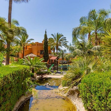 Garden Suite Beach & Relax Sitio de Calahonda المظهر الخارجي الصورة