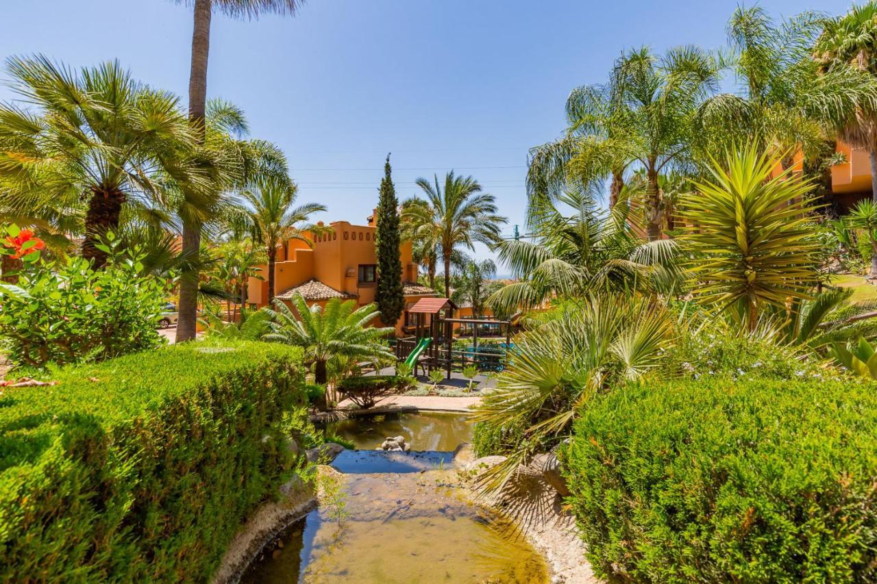 Garden Suite Beach & Relax Sitio de Calahonda المظهر الخارجي الصورة