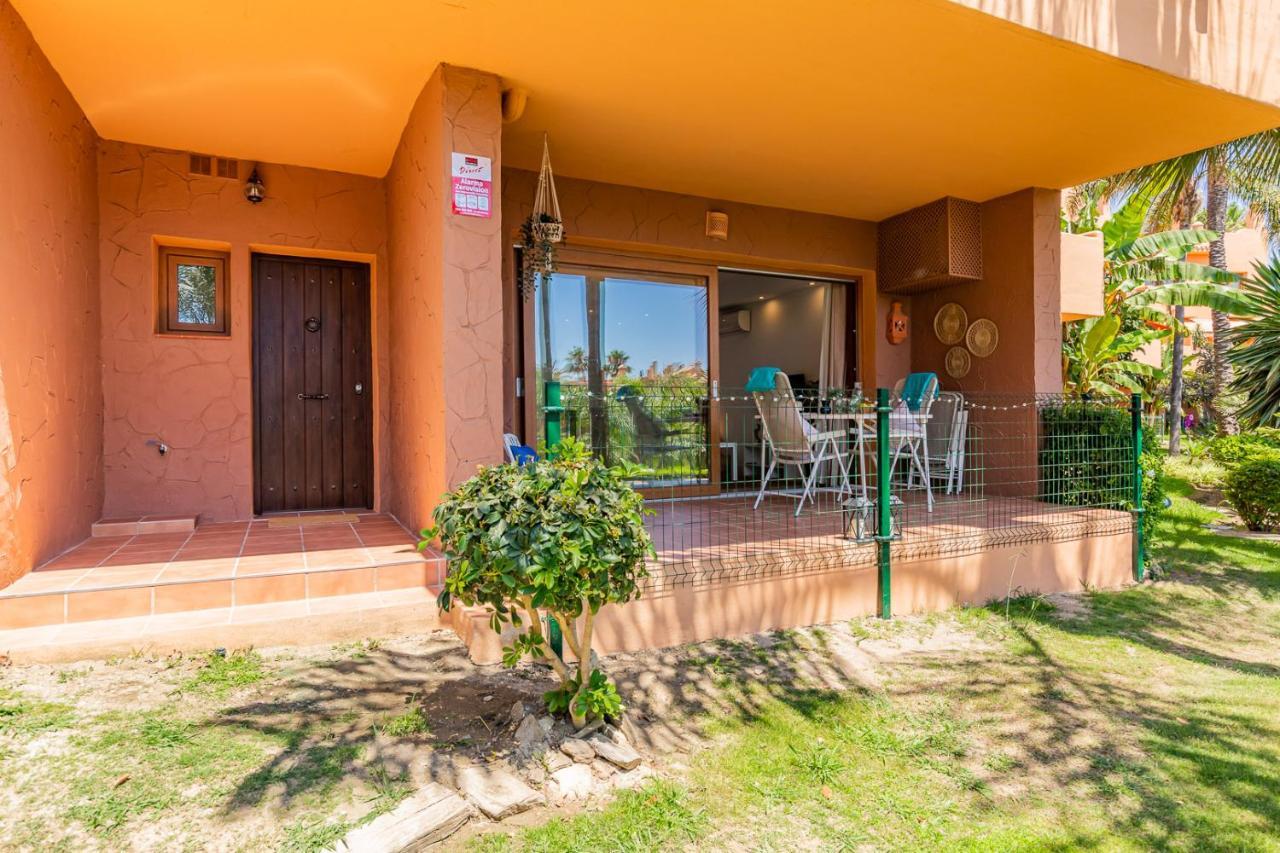 Garden Suite Beach & Relax Sitio de Calahonda المظهر الخارجي الصورة